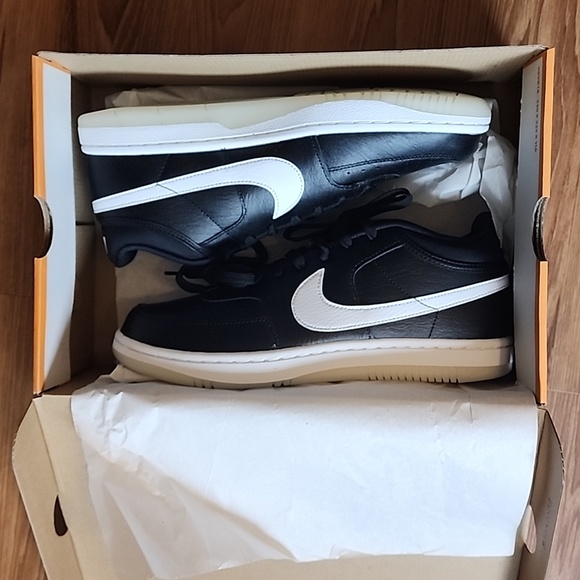 NEW IN BOX! Never Worn! Nike Sky Forces 3/4 | Clear outer sole! - Picture 4 of 12